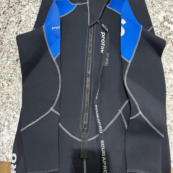 Scubapro Full Length Wetsuit 3/2mm XL - Picture 3 of 8